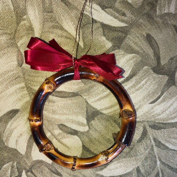 Vintage Hawaiian Carved Bamboo Bangle Bracelet Ornament - Picture 2 of 9